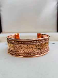 Pulsera Magnética de Cobre con Flor de la Vida, 100% Cobre Sólido, Hermosa Pulsera de Diseño, Hecha a Mano, para Él y Ella - Product Image 5