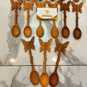 Cuchara de madera con mango de mariposa, utensilio de cocina de madera natural, fabricante mayorista de Vietnam, exportación - Product Image 1