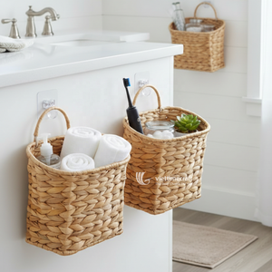 ตะกร้าเก็บของสานมือจากผักตบชวา พร้อมหูหิ้ว อเนกประสงค์ ใช้แขวนหรือวางพื้น พร้อมตะขอแบบใหม่ - Product Image 3