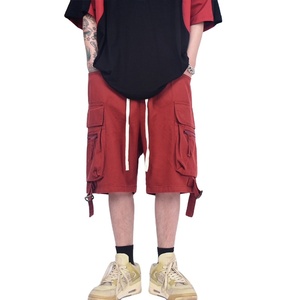 กางเกงวิ่งขาสั้นผู้ชายสำหรับฤดูร้อนเสื้อผ้าแนวสตรีทวินเทจไฮสตรีทชุดทำงานมีกระเป๋ากางเกงขาสั้นทรงหลวมผ้าย้อมโลโก้ตามสั่ง - Product Image 3