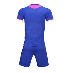 ชุดกีฬาฟุตบอลสำหรับฝึกซ้อมที่เชื่อถือได้ ชุดยูนิฟอร์มฟุตบอล เสื้อผ้ากีฬาน้ำหนักเบา ระบายอากาศได้ดี พร้อมโลโก้ - Product Image 2