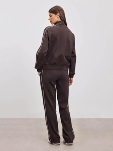 Ensemble de survêtement 2 pièces marron pour femme avec passepoil, en coton respirant, style streetwear et jogging - Product Image 4