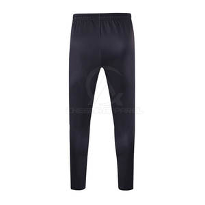 Vêtements de sport personnalisés imprimés par sublimation, conçus pour la performance, le confort et un look sportif élégant - Product Image 3