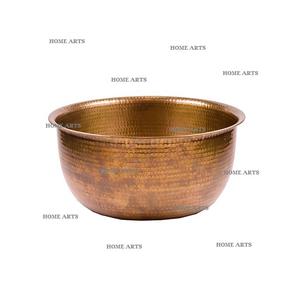 Bol de manucure de forme ronde au design attrayant, en laiton martelé, pour pédicure et spa, de qualité supérieure - Product Image 2