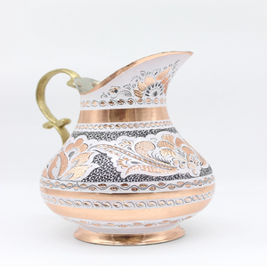 Premium made in India <b>copper</b> pitcher featuring clean silhouettes and a matching lid and <b>handles</b>, available at wholesale prices. - Product Image 5