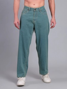Jeans en denim déchiré et vieilli, coupe ample et large, écologiques, tendance, élégants, urbains, dernières tendances pour hommes - Product Image 6