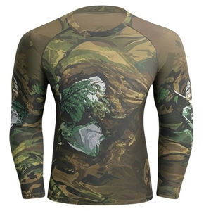 T-shirt de compression à manches longues pour homme, motif lion en relief, séchage rapide, haut de sport à manches longues - Product Image 1