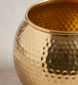 Vase de table en cuivre martelé fait main, pot à fleurs rond en métal doré pour la décoration de la maison et des hôtels - Product Image 2