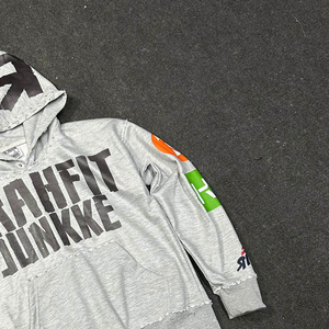 เสื้อฮู้ดดี้ผู้ชายขายดี ทรงหลวม ผ้าคอตตอนผสม ลายพิมพ์ DTF สำหรับสตรีทแวร์ จำนวนมาก - Product Image 4