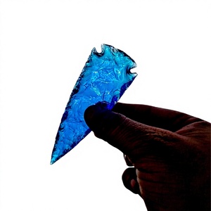 Pointe de flèche en verre bleu taillée à la main (ou de style obsidienne) - Product Image 2