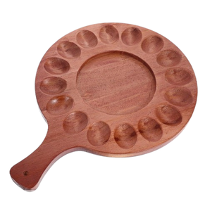 Plateau à œufs rectangulaire en bois personnalisable pour comptoir de cuisine, support à œufs rustique et écologique pour usage domestique - Product Image 2
