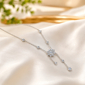 Collier pendentif en argent sterling 925 avec moissanite taille brillant rond, style vintage simple, motif tournesol et pompon, cadeau de fiançailles pour femme - Product Image 4