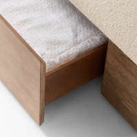 Lit plateforme Pindel Handicraft, style nordique moderne, en bois massif sculpté à la main, écologique, durable, avec tiroirs de rangement latéraux, tissu bouclé doux
