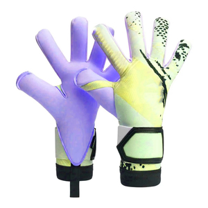 Gants de gardien de but personnalisés, légers, en latex, à séchage rapide, respirants, imperméables, extensibles, antidérapants, avec sangle de poignet réglable et lacets - Product Image 4