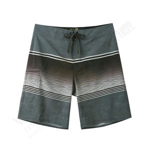 Pantalones cortos deportivos para hombre, pantalones cortos de entrenamiento transpirables de secado rápido - Product Image 4