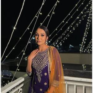 Conjunto superior e inferior de diseñador para mujer con Dupatta para ropa de fiesta - Product Image 2