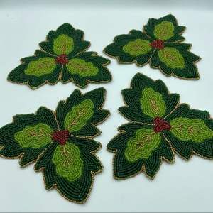 Mantel Individual para Comedor, Resistente al Calor, con Cuentas de Vidrio, Redondo, Patrón Brillante en Rojo, Verde y Dorado, Hecho a Mano - Product Image 5