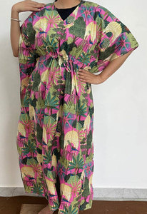 Elegante Vestido Kaftán de Algodón con Estampado Floral para Mujer, Diseño Holgado, Sensación Cómoda y Estilo Contemporáneo Chic - Product Image 4