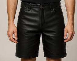 Shorts en cuir noirs, pantalons en cuir courts, pantalon noir - Product Image 3
