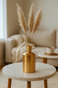 Vase de table en métal de qualité supérieure pour l'affichage de fleurs décoratives, accessoire de décoration intérieure contemporaine - Product Image 5