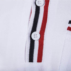 Polo de Manga Corta Blanco para Hombre con Bolsillo y Cuello a Rayas, Diseño Casual de Algodón Transpirable - Product Image 5