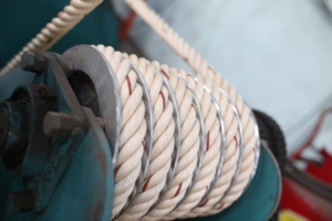 Corde d'amarrage marine torsadée à 4 brins en PP, résistante aux UV, haute résistance, de 6 à 60 mm, fournie directement par l'usine - Product Image 2