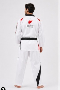 Uniforme de taekwondo avancé avec coutures renforcées, coupe confortable et résistance fiable pour les artistes martiaux compétitifs - Product Image 2
