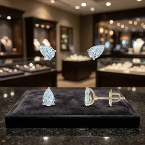 Boucles d'oreilles clous en or rose 14 carats avec diamant de laboratoire taille poire et halo, 0,94 ct EF VVS-VS, bijoux de luxe pour fiançailles et anniversaire, pour femme - Product Image 2