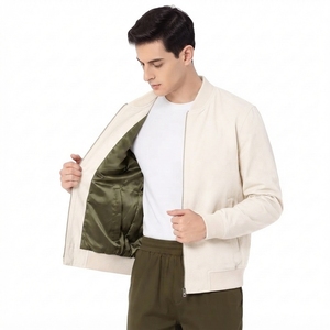 เสื้อแจ็คเก็ตบอมเบอร์ผู้ชายแบบใหม่สั่งทำพิเศษ ทรงปกติ ปกคอพับ ปิดด้วยซิป สไตล์ลำลอง วัสดุ PU ผ้าทอแบบเชื่อมติดสำหรับฤดูใบไม้ผลิ ผลิตตามแบบ ODM - Product Image 3