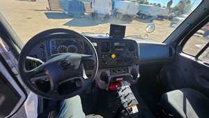 Commercial Cargo Semi Truck Tractor Head 6x4 Sleeper Cab Diesel for Highway Freight Transport - Product Image 5