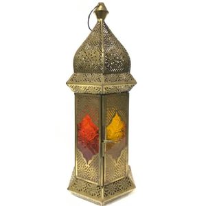 Farol de metal dorado estilo marroquí hecho a mano, farol vintage con diseño calado, portavelas para decoración del hogar, bodas y festividades. - Product Image 3