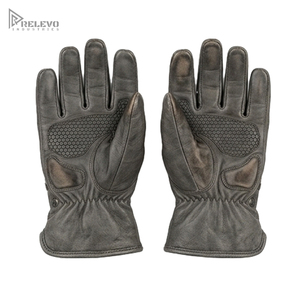 Gants en cuir vintage personnalisés pour hommes, gants de conduite en cuir véritable gris anthracite vieilli, paume antidérapante, fermeture à bouton-pression au poignet - Product Image 2