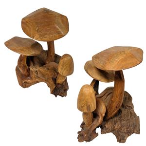 Cette sculpture de champignon en bois artisanale apporte un charme forestier à votre espace, alliant beauté organique et détails artisanaux. - Product Image 6