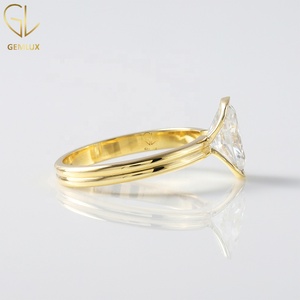 Anillo de compromiso solitario de plata de ley 925 con moissanita de corte cojín alargado de 2.50 CT y media engaste para mujer - Product Image 6