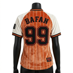 Maillot de baseball pour femme, tissu premium 210 GSM, orange et blanc à fines rayures, design raglan, impression par sublimation, broderie de patch personnalisée - Product Image 3