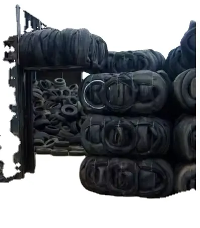 Prezzo di vendita caldo di tagli pneumatici scarti/pneumatici rifiuti di rottami di rottami nel commercio all'ingrosso