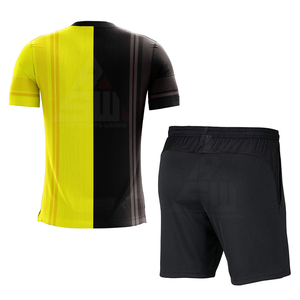 Uniforme de Fútbol Personalizado de Último Diseño del Fabricante, Conjunto para Adultos de Manga Corta, Color Personalizable, 100% Transpirable - Product Image 6