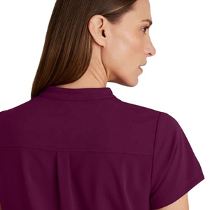 Vente en gros uniformes d'hôpital combinaison 2 pièces pour infirmière vêtements médicaux extensibles à manches courtes à séchage rapide pour les hôpitaux - Product Image 4