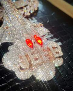 Un magnifique et attrayant pendentif en chaîne fabriqué en argent sterling 925 avec des diamants moissanite VVS Clarity améliorés - Product Image 1