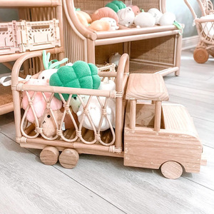 Jouets en rotin naturel au prix le plus bas pour bébés, camions et voitures miniatures tressés pour jeux de rôle - Product Image 5