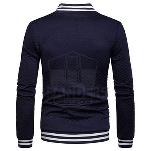 เสื้อแจ็คเก็ตฤดูหนาวทรง Letterman สำหรับผู้ชาย ทรงพอดีตัว เนื้อผ้านุ่ม ดีไซน์ทันสมัย เหมาะสำหรับใส่ลำลอง แฟชั่นสตรีท และใช้ในชีวิตประจำวัน - Product Image 3