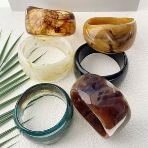 Handmade <b>Resin</b> Cuff Bracelet For Women Modern Fashion Trendy <b>Resin</b> Jewelry Bangles For Women Daily Wear - Product Image 1