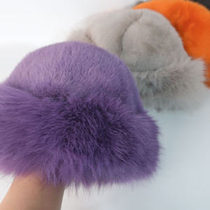 SIDDIQUI HOSINEX Nouveau 2024 Chapeau Bob Femme Adulte en Fausse Fourrure Unie Laminée Décontracté Doux Teint Sans Couture Hiver Chaud avec Nœud Vente en Gros - Product Image 4