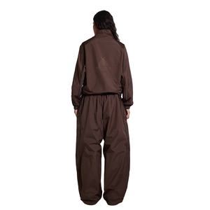 Conjunto Deportivo de Dos Piezas con Capucha y Cordón Ajustable para Mujer, Cortavientos Sólido Personalizable, 100% Poliéster, Transpirable, Impermeable y de Secado Rápido - Product Image 2