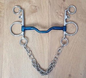 Bocado para Caballo de Acero Inoxidable Azul con Diseño de Cadena para Uso Ecuestre, 100% de la Mejor Calidad en Artículos Ecuestres - Product Image 5