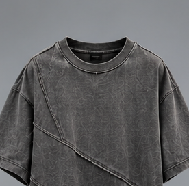 Camiseta Oversize Gris para Hombre con Cuello Redondo, Ajuste Holgado, Estampado Gráfico Lavado, Manga Corta, Estilo Urbano - Product Image 2
