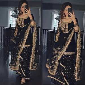 Lehenga Choli rose à broderies lourdes avec dupatta, tenue ethnique pour femme, idéale pour mariage, fête ou festival. - Product Image 2