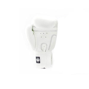 Gants de boxe en cuir de vache véritable blancs pour jumeaux, à fermeture auto-agrippante, à doigts entiers, respirants, pour entraînement adulte, Sanda, MMA - Product Image 3