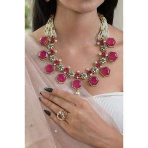 Juego de Joyería de Boda con Forma de Corona Hexagonal Chapada en Oro y Piedras Preciosas Rosas, Juego de Joyería Nupcial India con Pendientes - Product Image 4