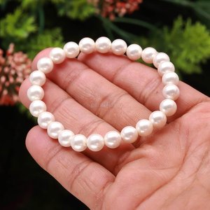 สร้อยข้อมือไข่มุกน้ำจืดธรรมชาติ สไตล์มินิมอล ยูนิเซ็กซ์ สร้อยข้อมือไข่มุกยืดได้ เครื่องประดับไข่มุกแบบเรียบหรู ของขวัญสำหรับเธอ เครื่องประดับขายส่ง - Product Image 5